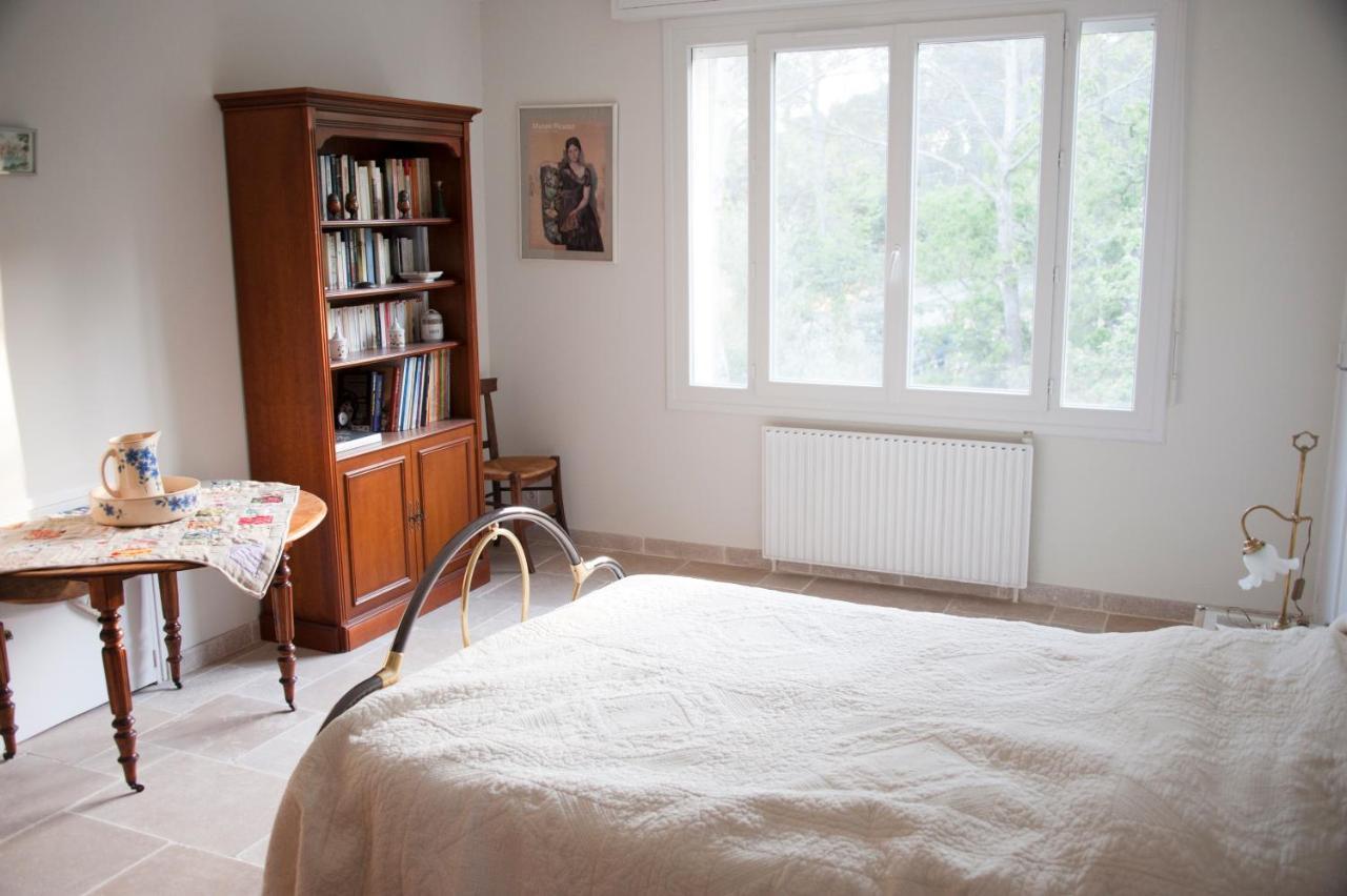 Bed and Breakfast La Garriniere Saint-Raphaël Zewnętrze zdjęcie