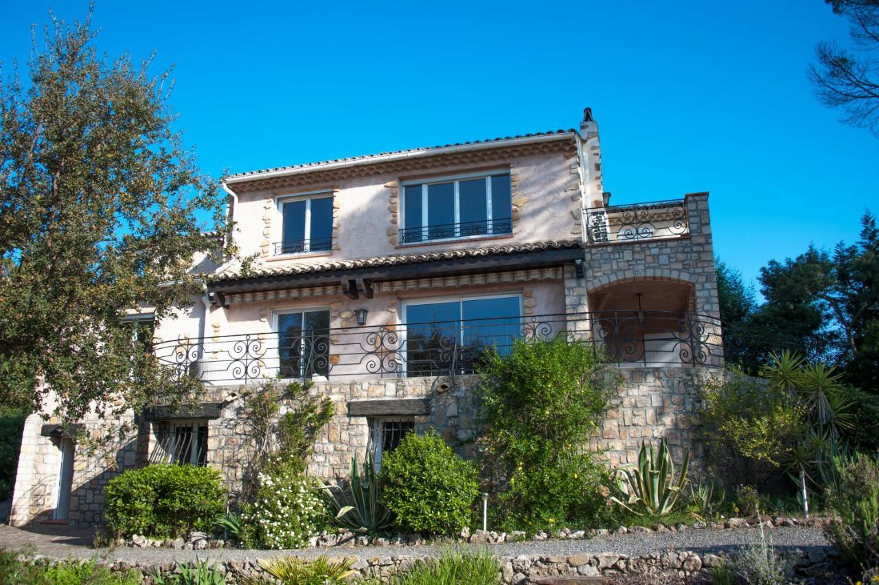 Bed and Breakfast La Garriniere Saint-Raphaël Zewnętrze zdjęcie