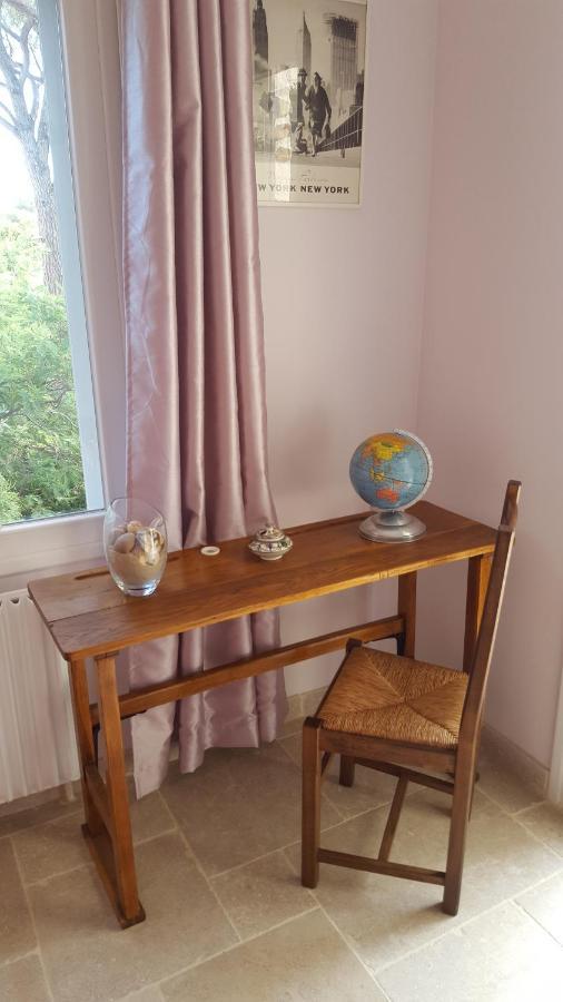 Bed and Breakfast La Garriniere Saint-Raphaël Zewnętrze zdjęcie
